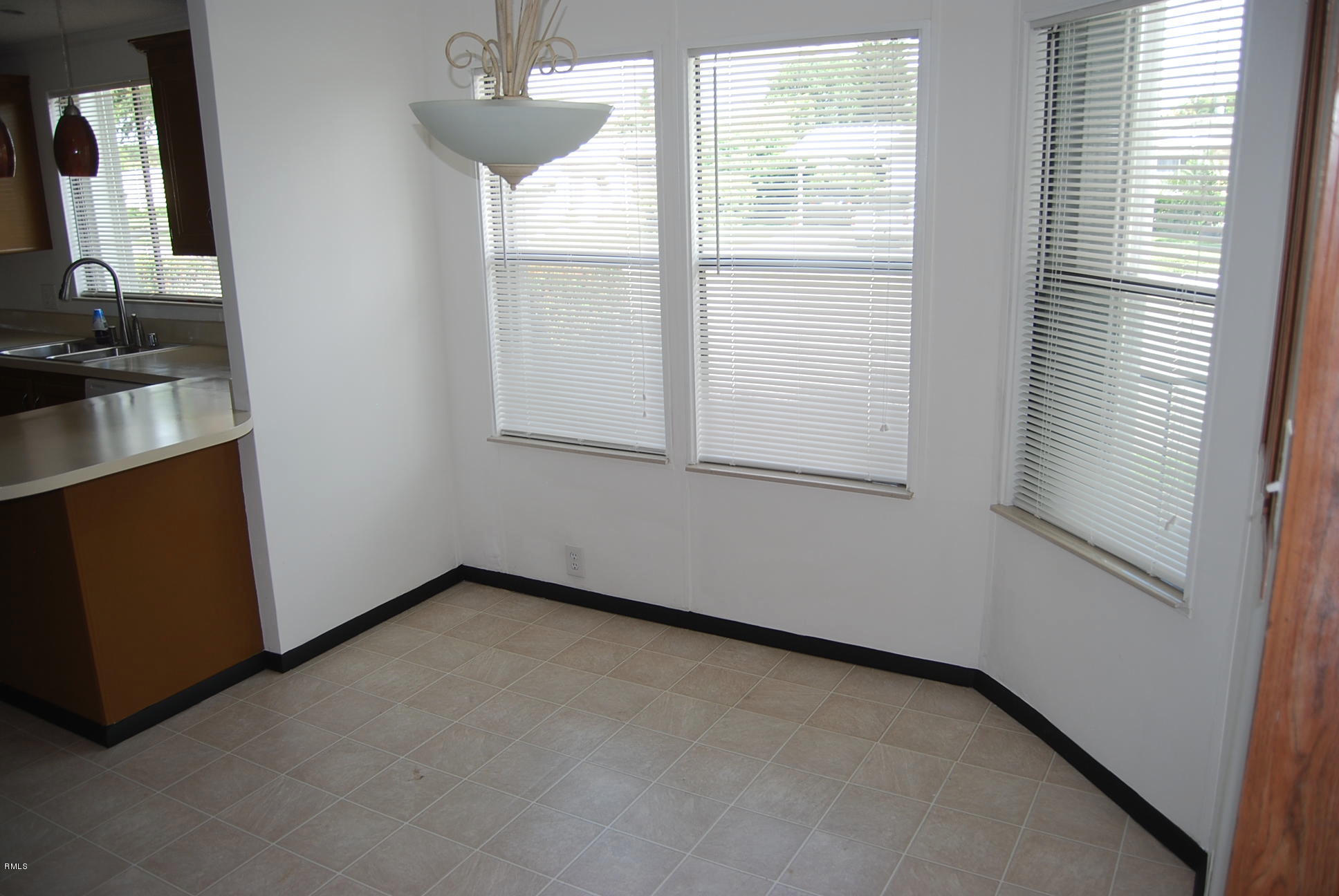 1400 Southwest 64th Way Boca Raton, FL 33428 - Photo 14 of 21 Breakfast Area