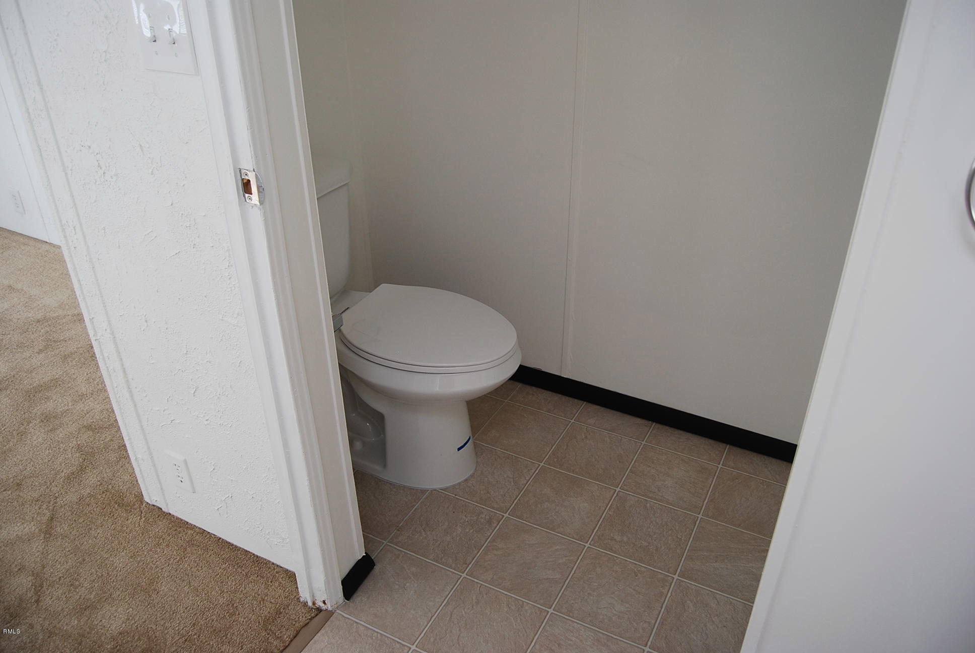 1400 Southwest 64th Way Boca Raton, FL 33428 - Photo 8 of 21 Master Bathroom