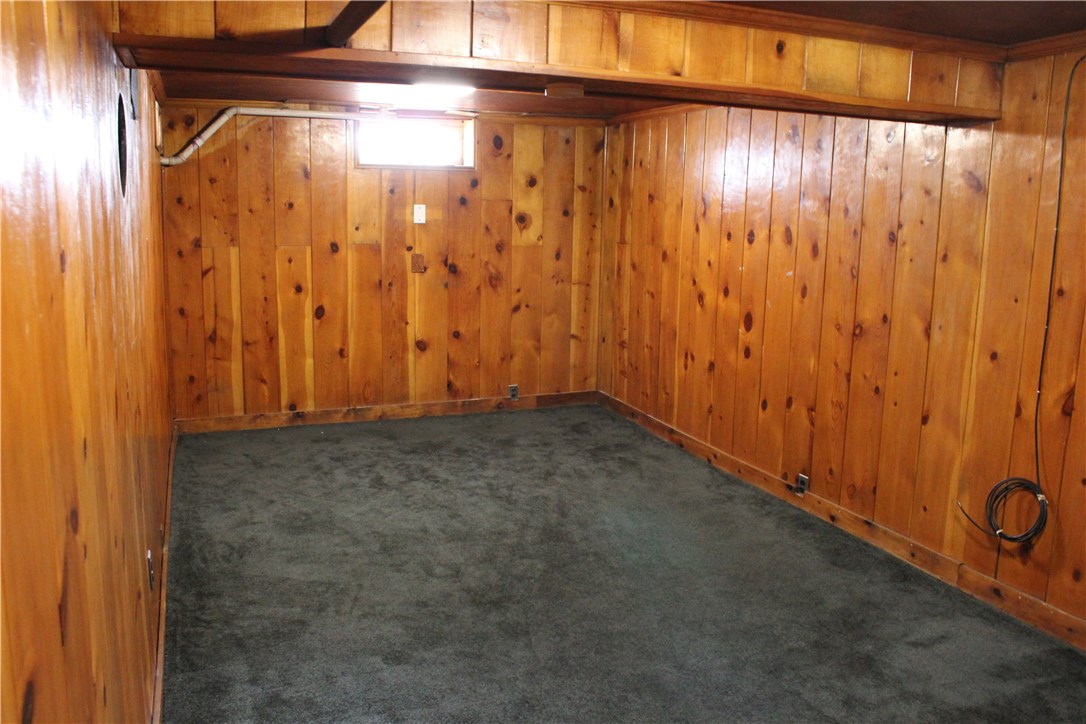 38 Edgehill Road Warwick, RI 02889 - Photo 19 of 26