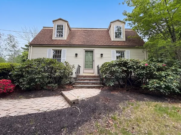 $945,000 | 153 High Street, Topsfield, MA 01983