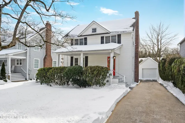 $8,500 | 10 Anthony Place, Riverside, CT 06878