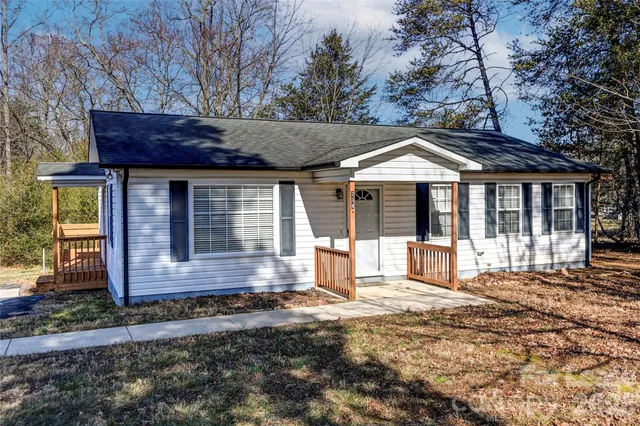 $1,400 | 2346 Buffalo Shoals Road, Statesville, NC 28677