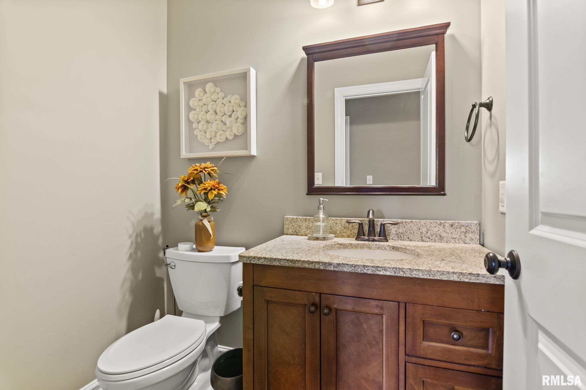 2812 Castlerock Ridge Springfield, IL 62711 - Photo 13 of 38