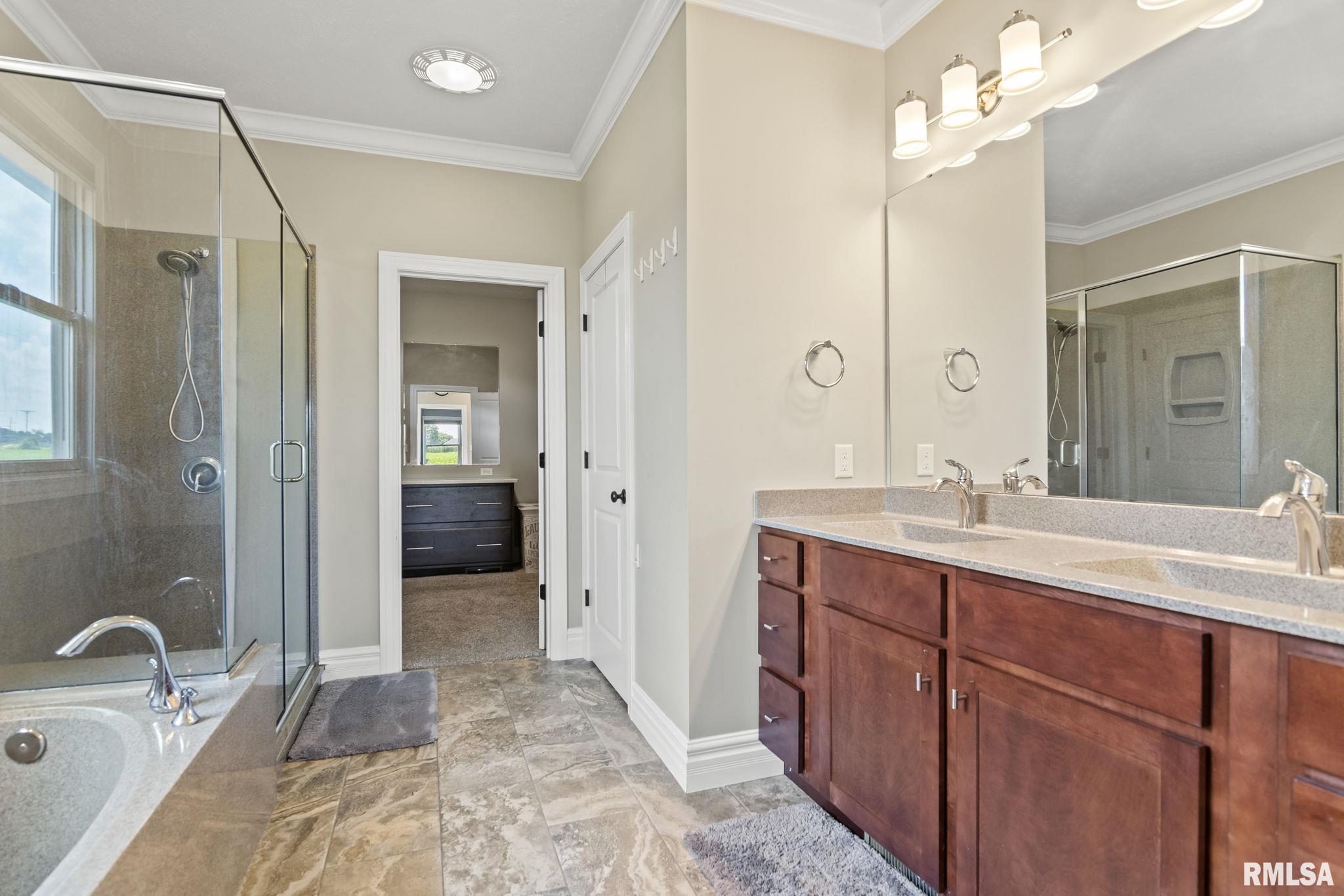 2812 Castlerock Ridge Springfield, IL 62711 - Photo 18 of 38