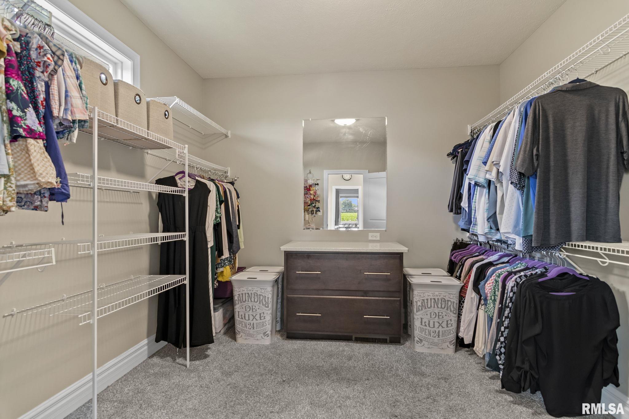 2812 Castlerock Ridge Springfield, IL 62711 - Photo 20 of 38