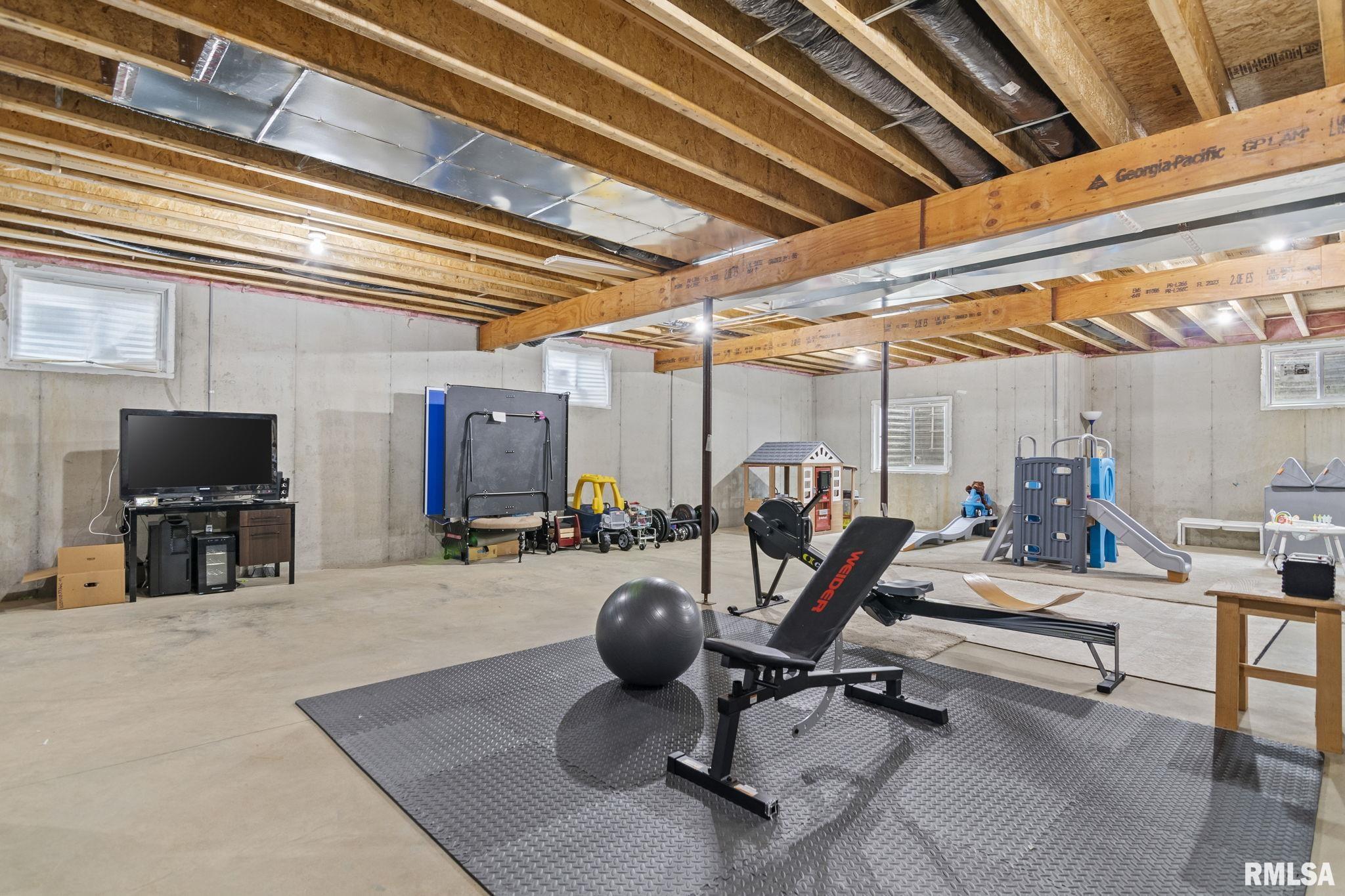 2812 Castlerock Ridge Springfield, IL 62711 - Photo 34 of 38