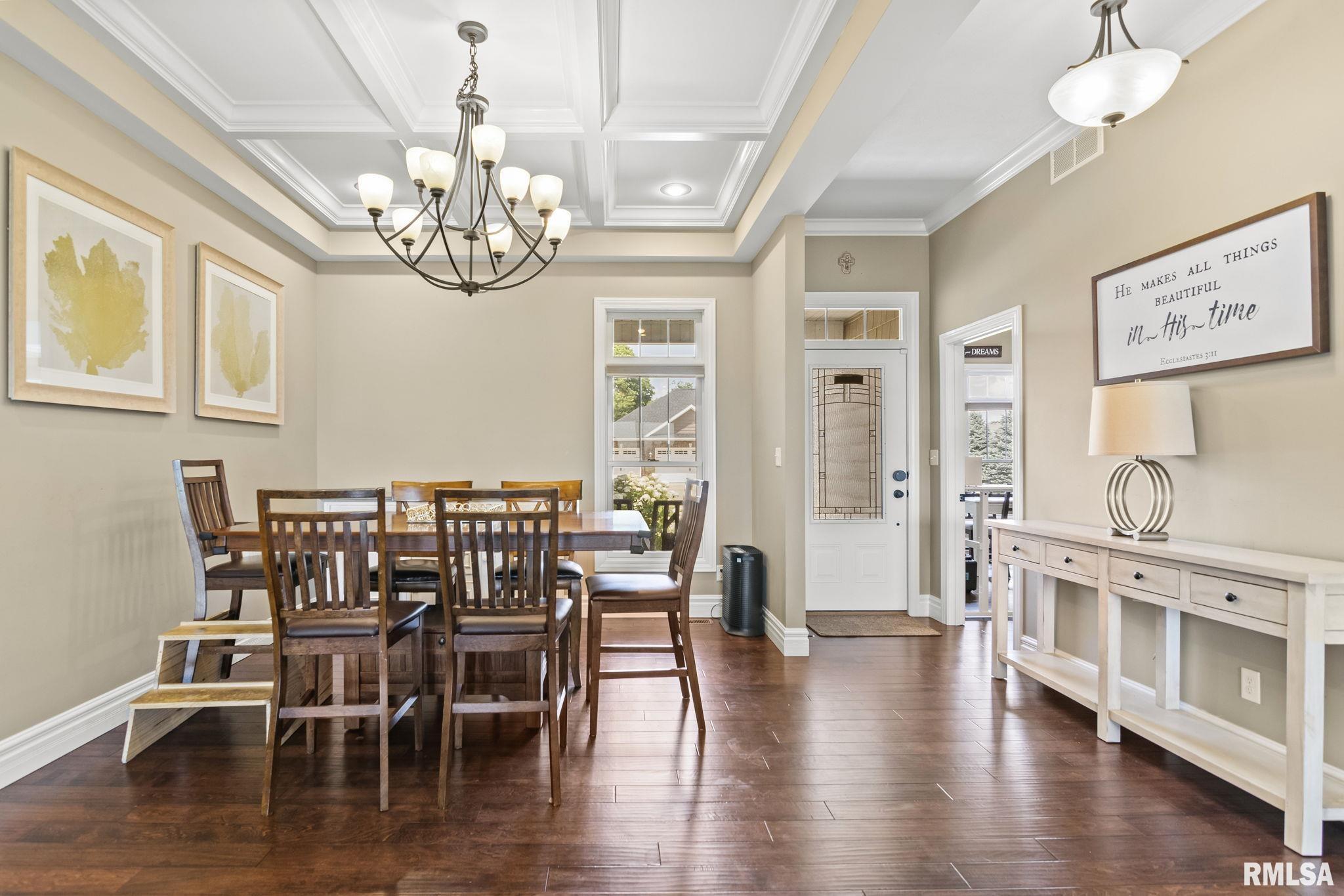 2812 Castlerock Ridge Springfield, IL 62711 - Photo 5 of 38