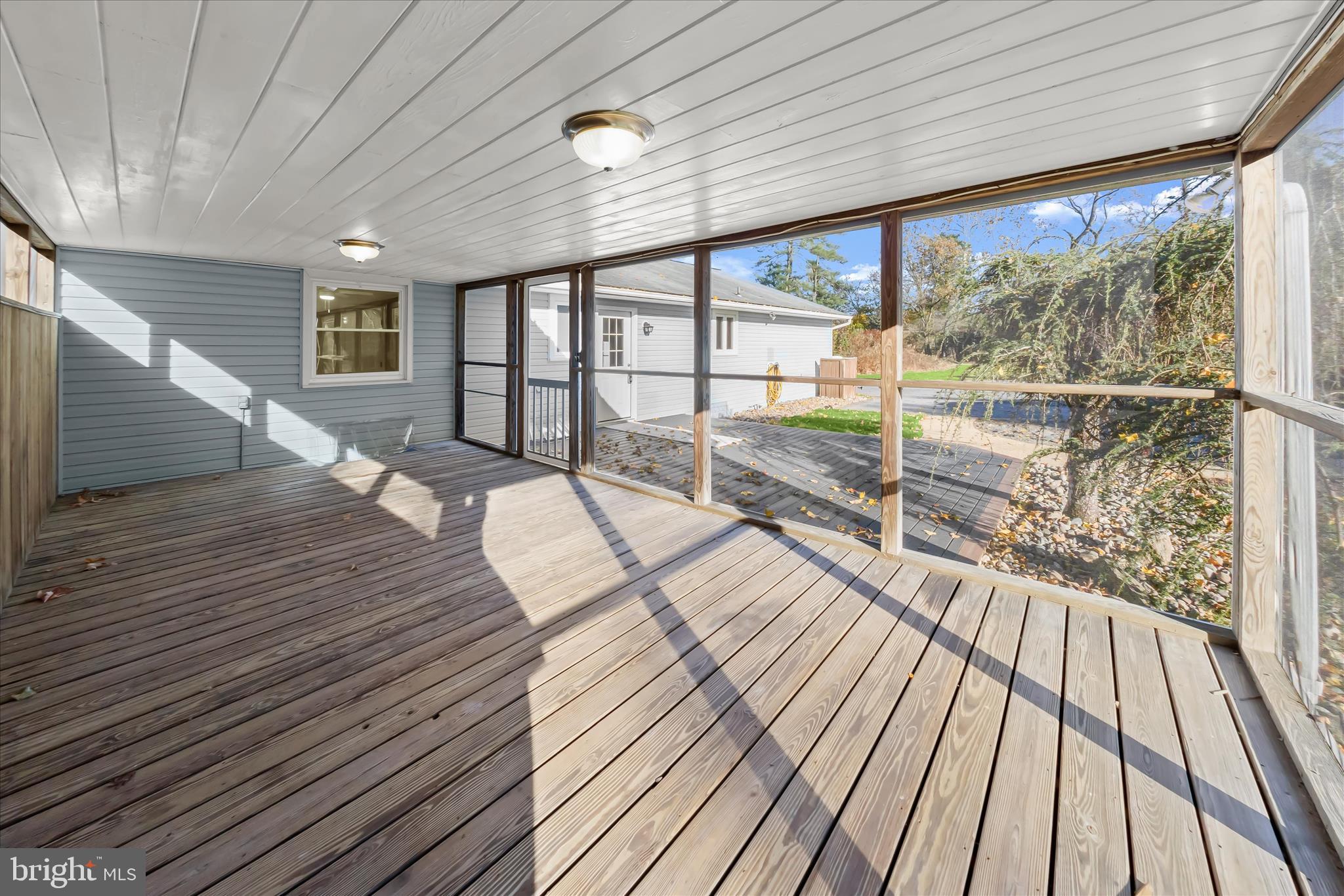 12775 Frederick Road West Friendship, MD 21794 - Photo 45 of 65 Screened porch