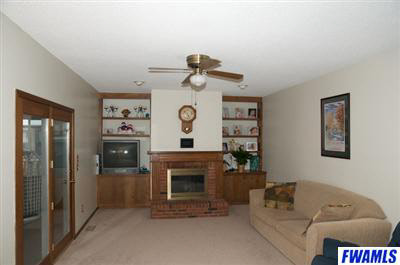 8513 Rail Fence Road Fort Wayne, IN 46835 - Photo 2 of 20