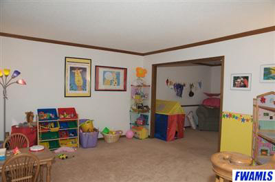 8513 Rail Fence Road Fort Wayne, IN 46835 - Photo 3 of 20