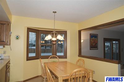 8513 Rail Fence Road Fort Wayne, IN 46835 - Photo 7 of 20