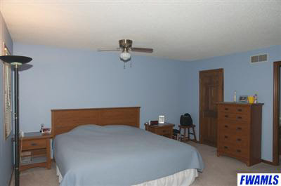 8513 Rail Fence Road Fort Wayne, IN 46835 - Photo 9 of 20