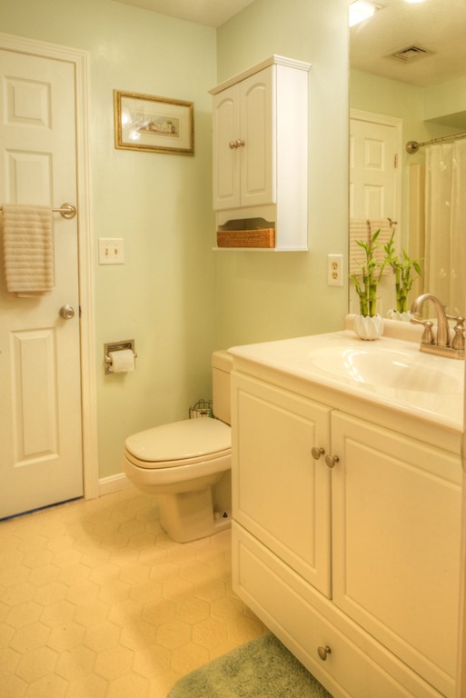 83 Abington Road, Unit 83 Danvers, MA 01923 - Photo 15 of 30 Gallery Image 15