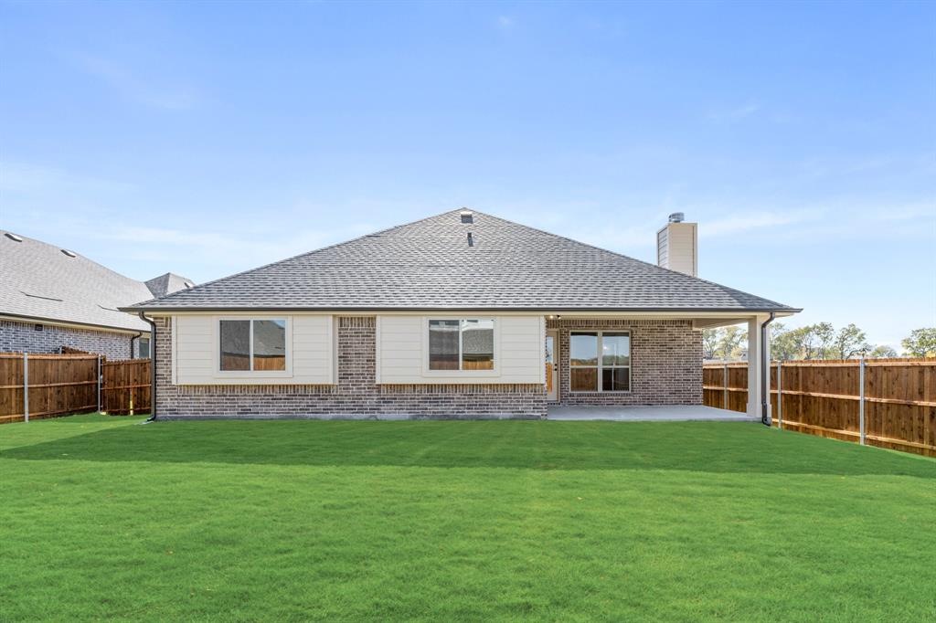 2016 Hickory Chase Lane Anna, TX 75409 - Photo 33 of 35 a front view of house with yard and green space