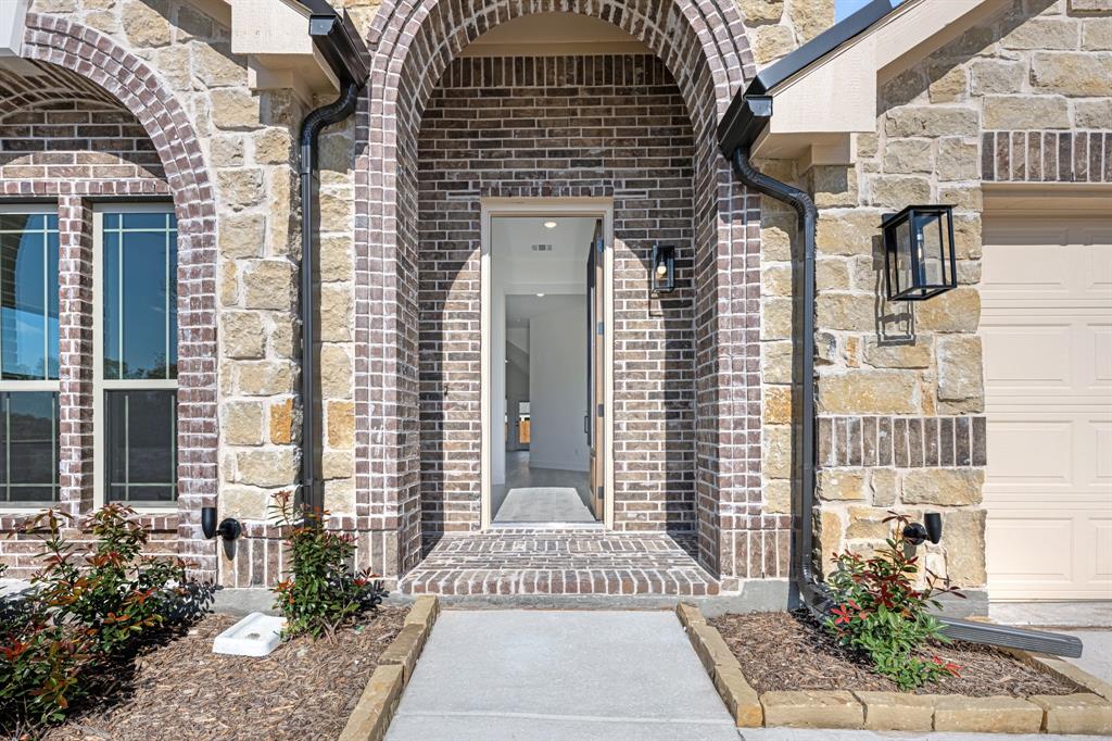 2016 Hickory Chase Lane Anna, TX 75409 - Photo 4 of 35 a front view of a house