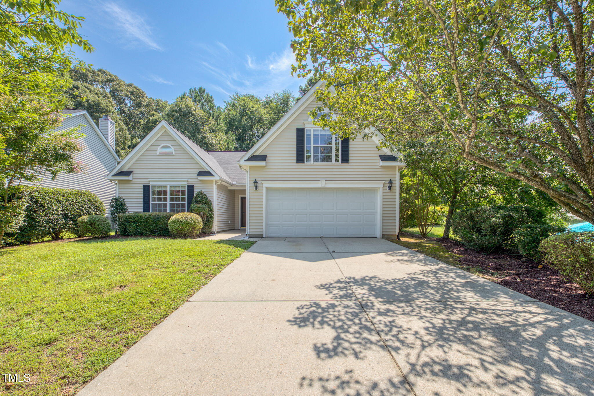 2304 Folger St -18