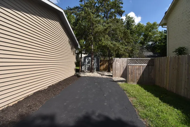 $364,900 | 3958 Riverton Avenue, St. Paul, MN 55122