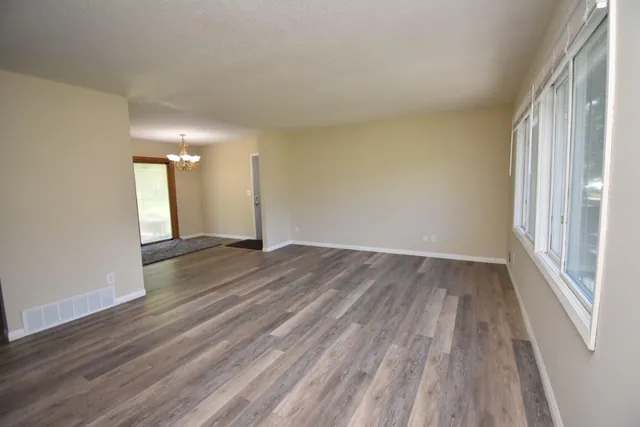 $364,900 | 3958 Riverton Avenue, St. Paul, MN 55122