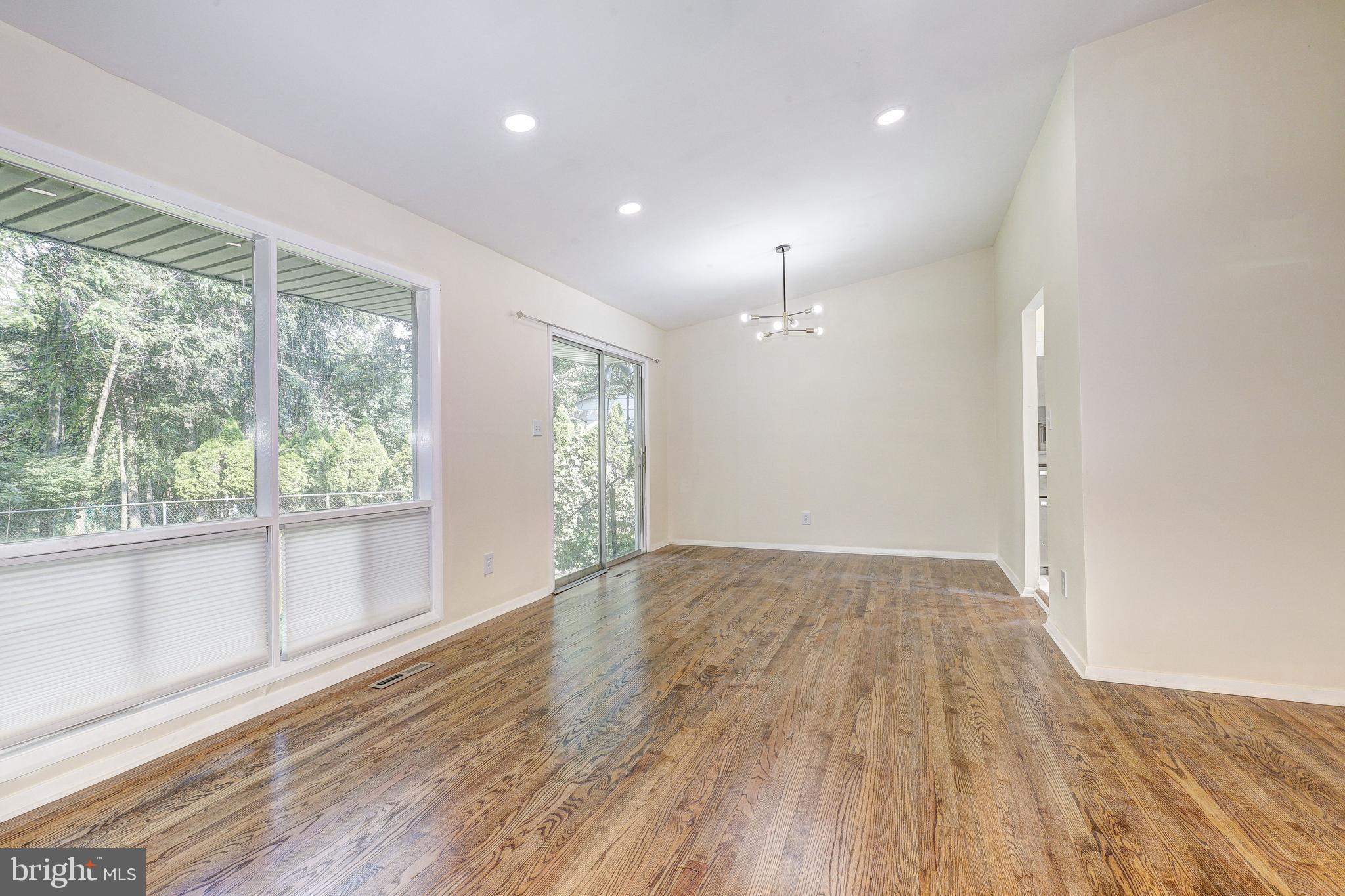 8152 Scotts Level Road Pikesville, MD 21208 - Photo 8 of 44