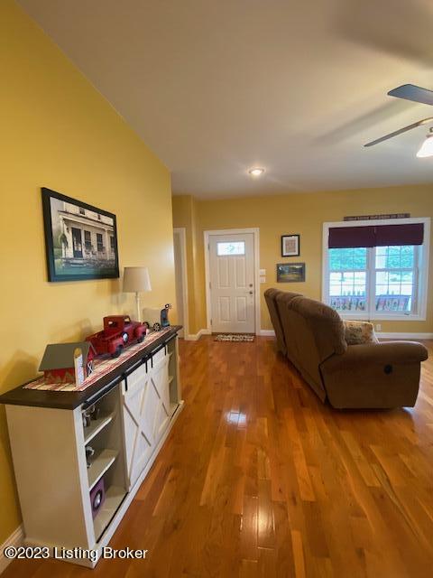 1980 Valley Hill Road Springfield, KY 40069 - Photo 4 of 55 9' ceilings