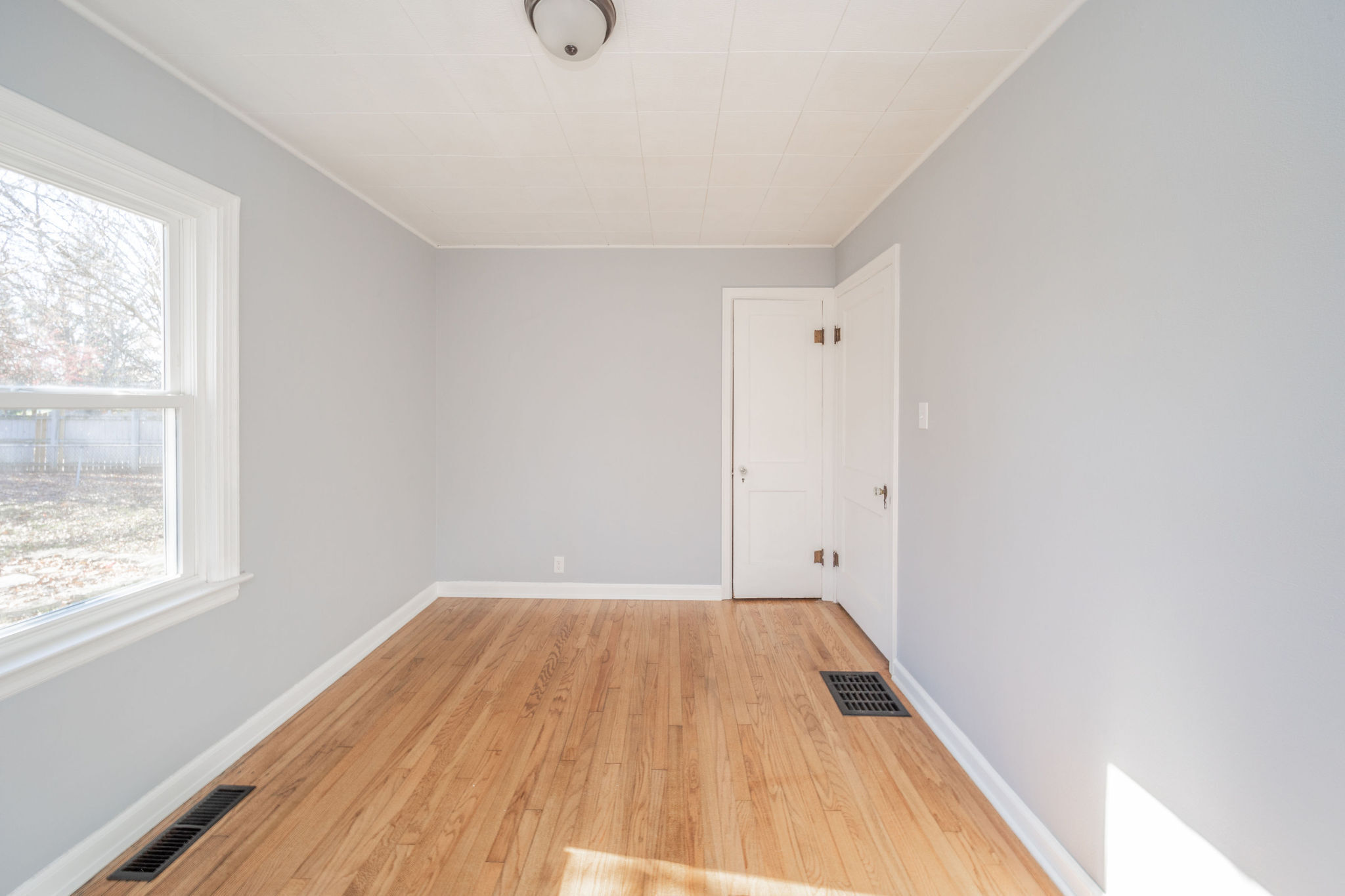 1513 Lindberg Road Anderson, IN 46012 - Photo 12 of 22