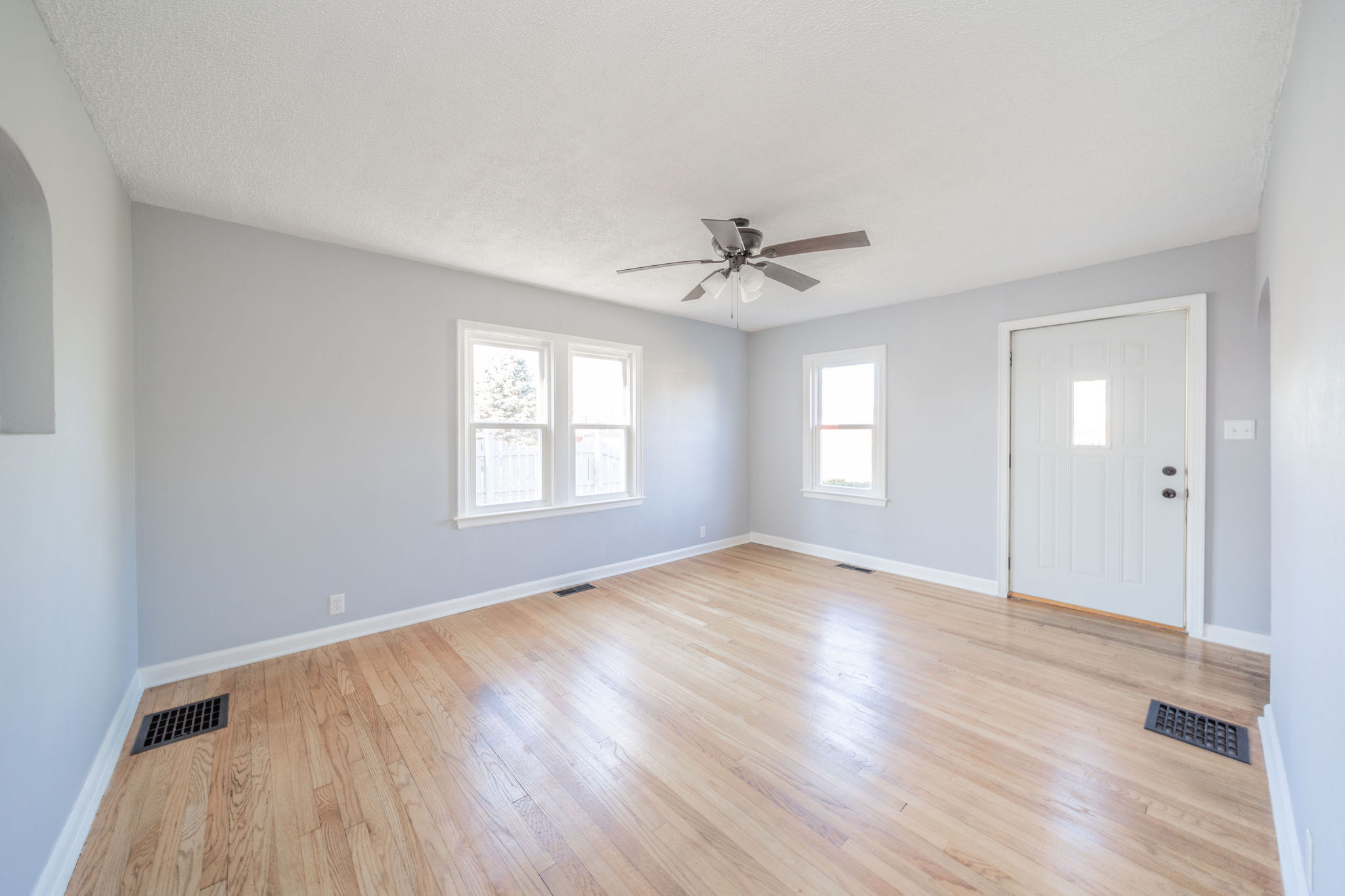 1513 Lindberg Road Anderson, IN 46012 - Photo 6 of 22