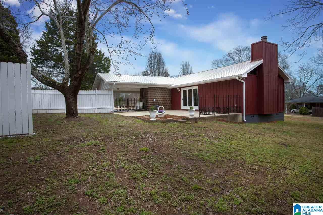 1230 School Road Southeast Bessemer, AL 35022 - Photo 3 of 32