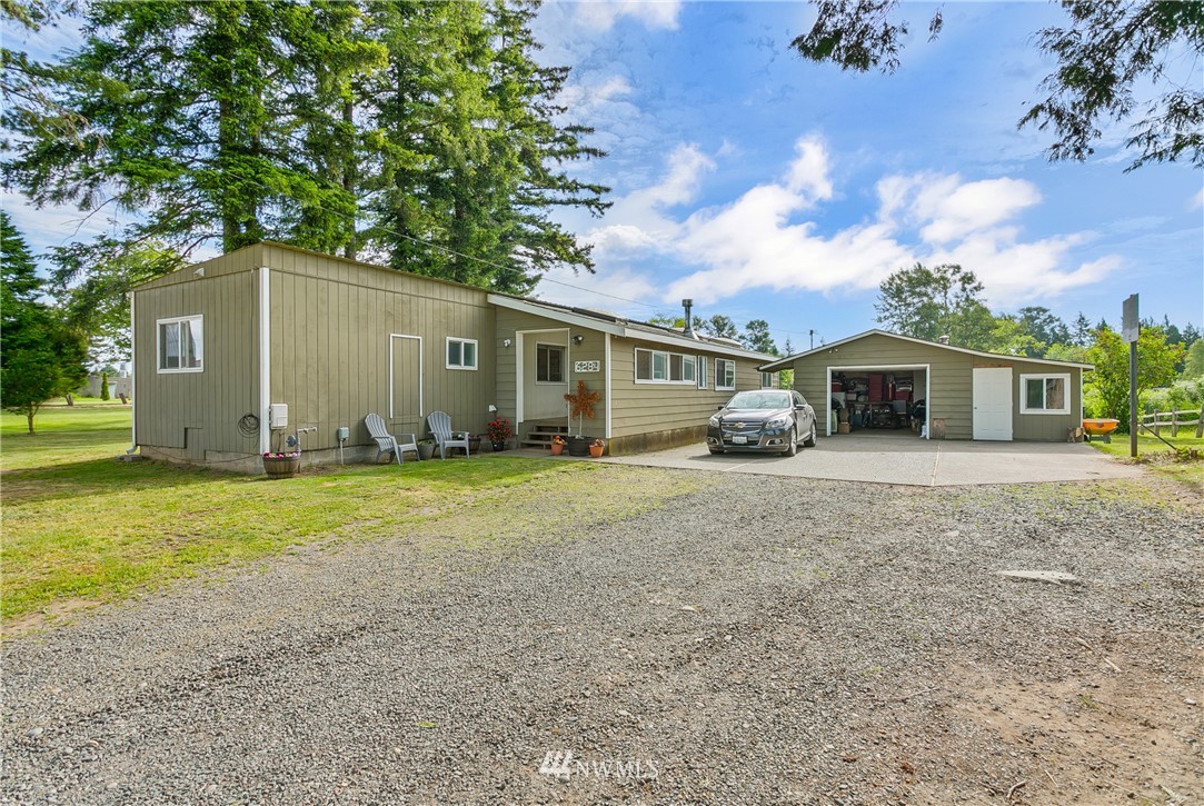 6284 Old Guide Road Bellingham, WA 98226 - Photo 1 of 32