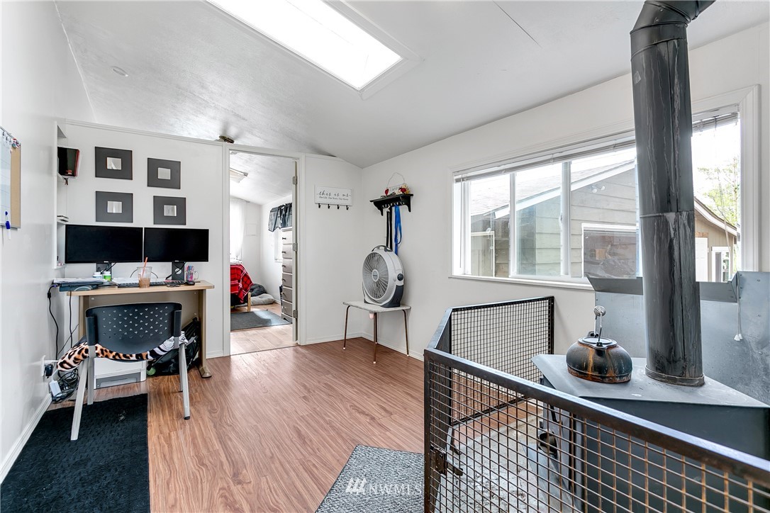 6284 Old Guide Road Bellingham, WA 98226 - Photo 4 of 32