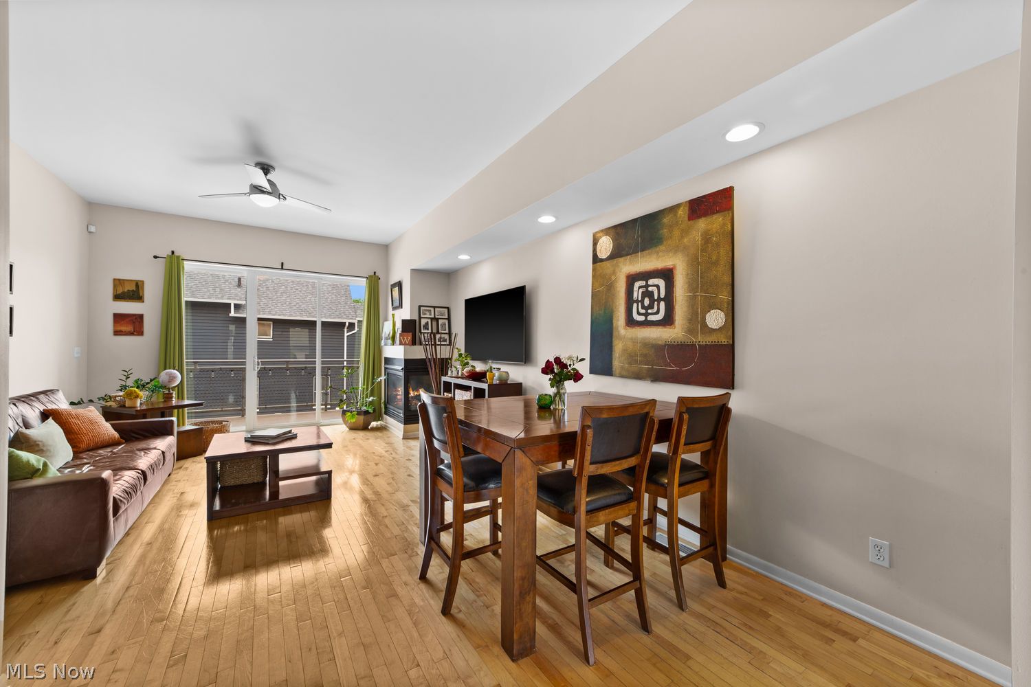 2575 West 9th Street Cleveland, OH 44113 - Photo 10 of 32