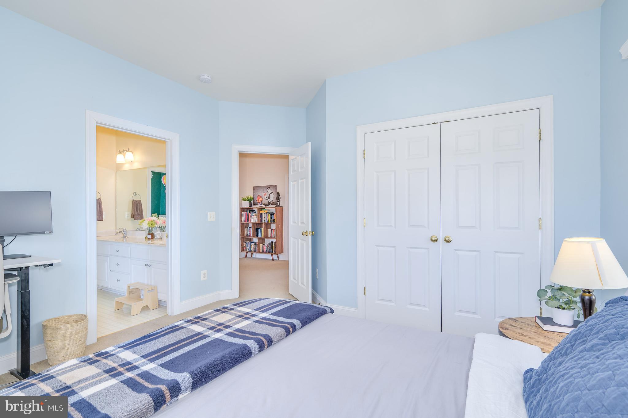109 Amalfi Court Purcellville, VA 20132 - Photo 34 of 65 a bedroom with a bed and a dresser