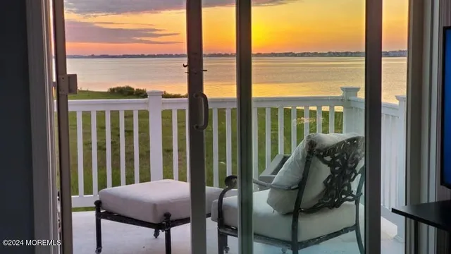 a view of a room with lounge chair