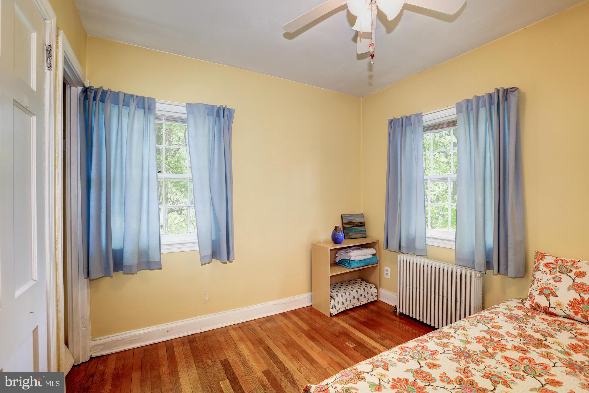 6521 Adelphi Road University Park, MD 20782 - Photo 13 of 29 Bedroom