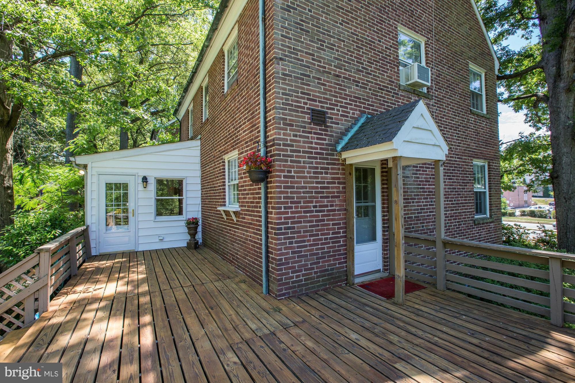 6521 Adelphi Road University Park, MD 20782 - Photo 23 of 29 Exterior (Rear)