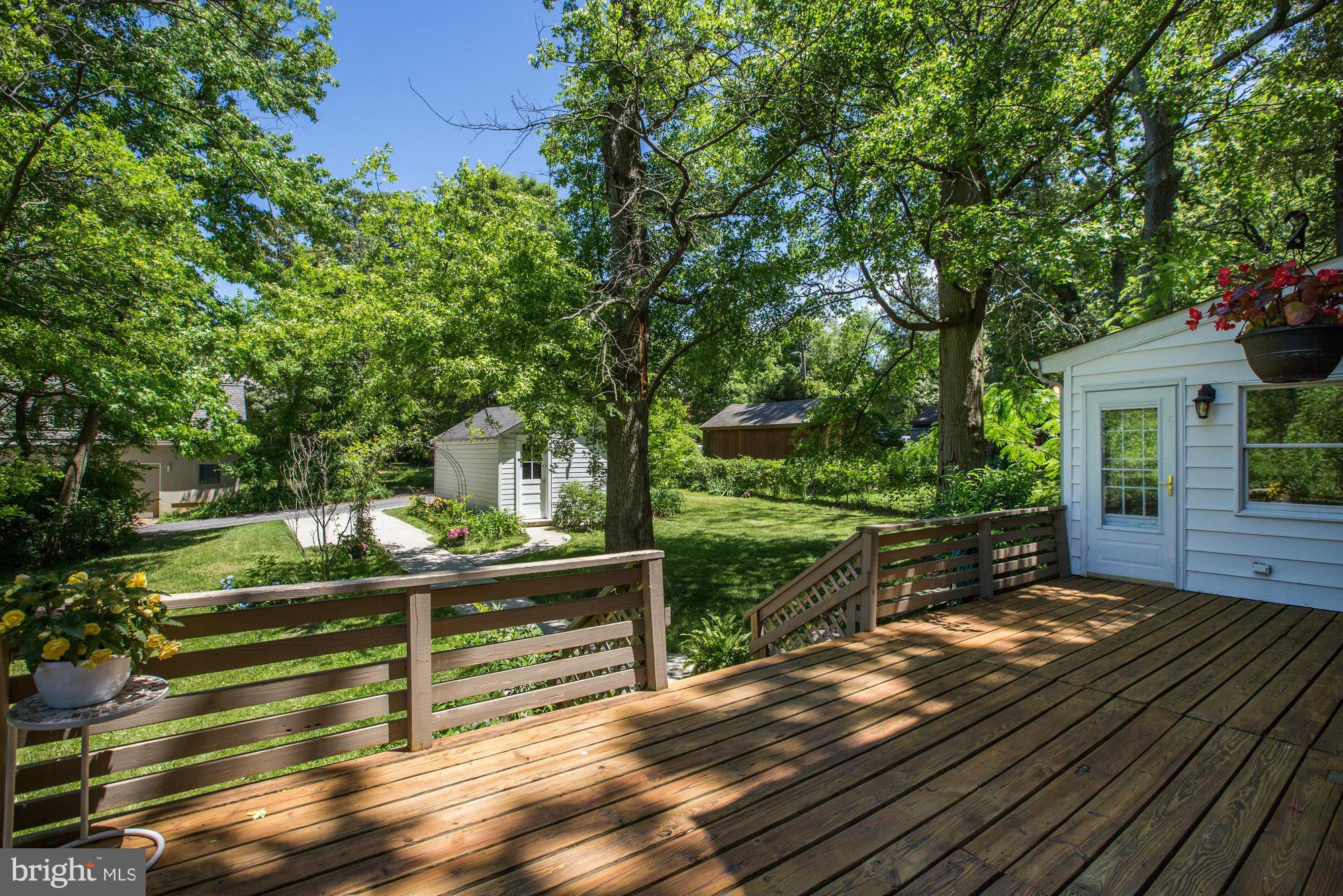 6521 Adelphi Road University Park, MD 20782 - Photo 24 of 29 Exterior (Rear)