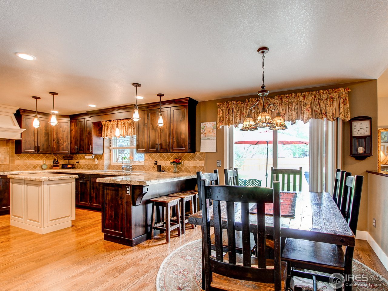 1613 Silvergate Road Fort Collins, CO 80526 - Photo 5 of 40 Gallery Image 5