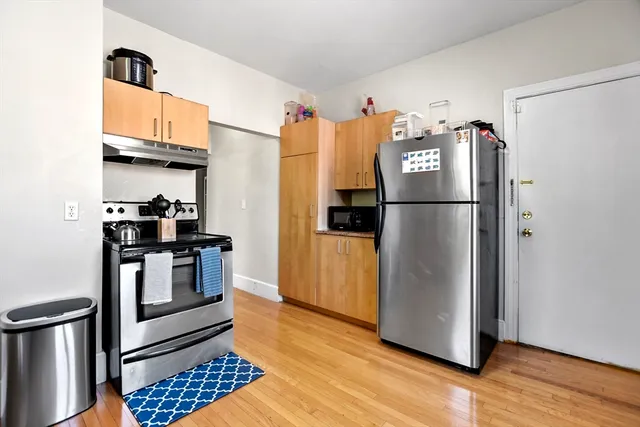 $3,200 | 87 Broad Street, Unit 2, Lynn, MA 01902