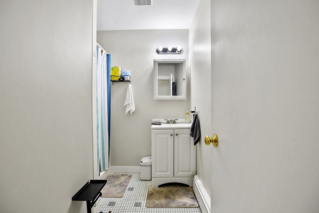 87 Broad Street, Unit 2 Lynn, MA 01902 - Photo 15 of 25