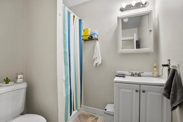 $3,200 | 87 Broad Street, Unit 2, Lynn, MA 01902