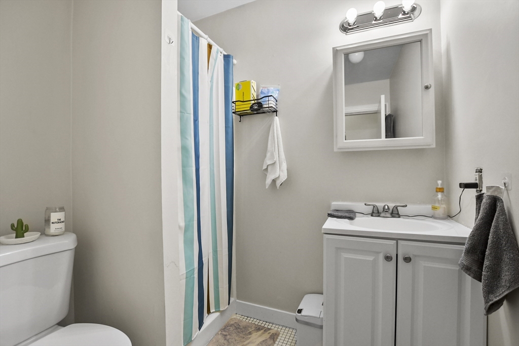 87 Broad Street, Unit 2 Lynn, MA 01902 - Photo 16 of 25