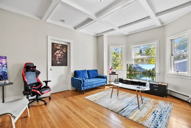 $3,200 | 87 Broad Street, Unit 2, Lynn, MA 01902