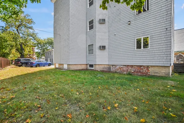 $3,200 | 87 Broad Street, Unit 2, Lynn, MA 01902