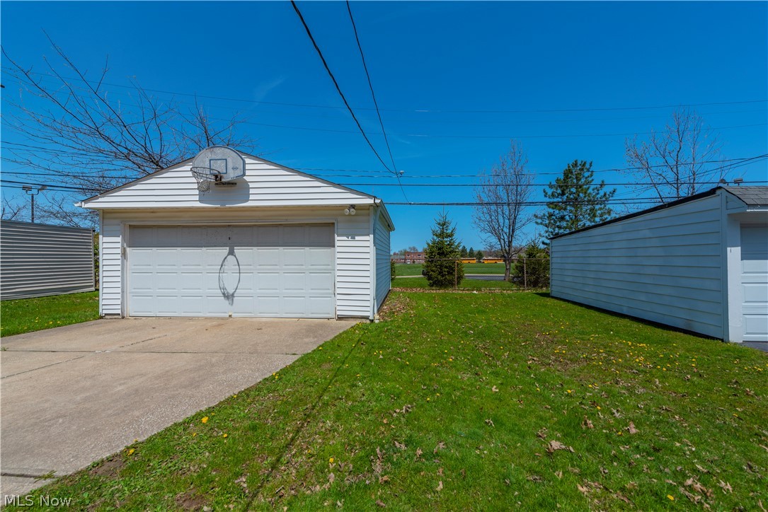 4209 Bushnell Road University Heights, OH 44118 - Photo 30 of 35 Gallery Image 30