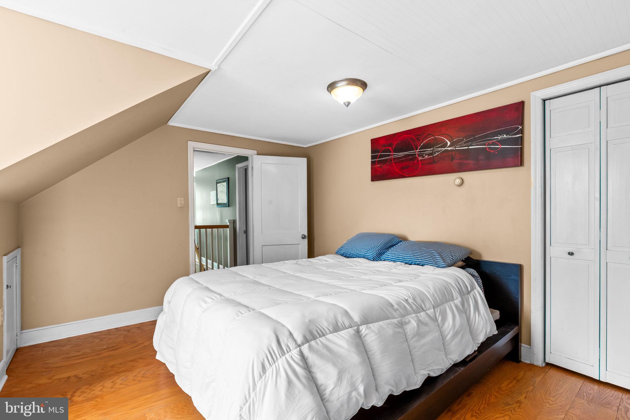 33 Kingsley Road Owings Mills, MD 21117 - Photo 12 of 29 Primary bedroom