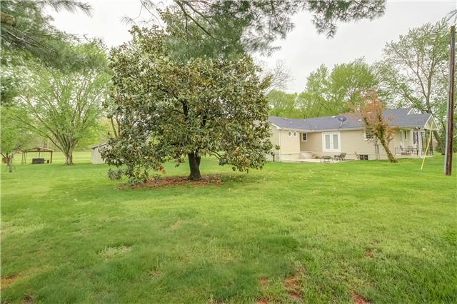 3425 Buck Road Clarksville, TN 37043 - Photo 5 of 20 View of back of home