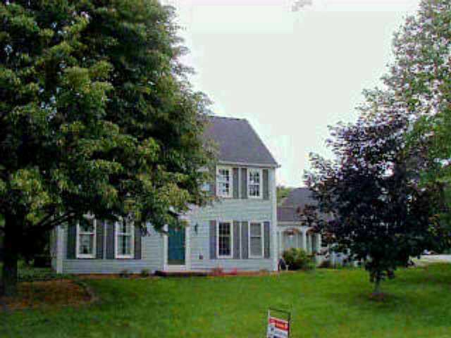 652 South Hempstead Road Westerville, OH 43081 - Photo 1 of 1