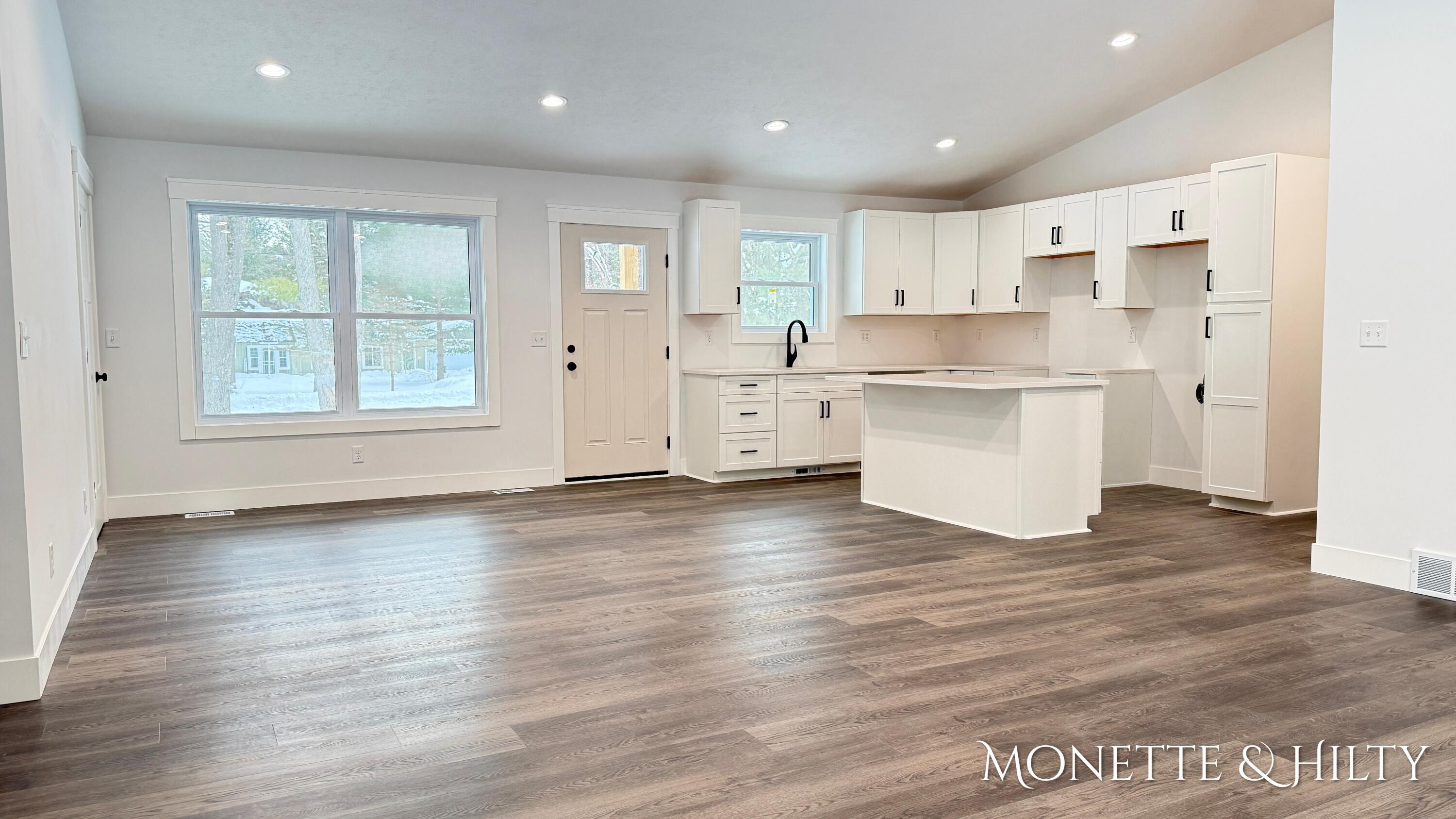 3318 East Michillinda Road Twin Lake, MI 49457 - Photo 6 of 26 IMG_E4583