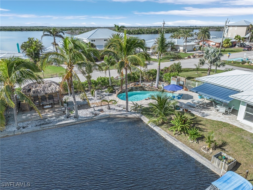 2669 Bridgeview Street Matlacha, FL 33993 - Photo 1 of 40 Gallery Image 1