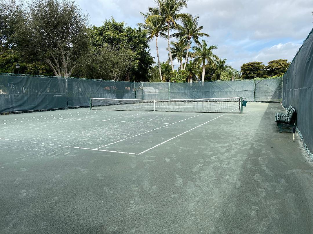 7386 Falls Road East Boynton Beach, FL 33437 - Photo 30 of 32 Community Clay Tennis Courts