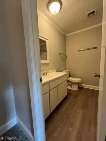 $1,296 | 115 Ivey Road, Unit 113H, Graham, NC 27253